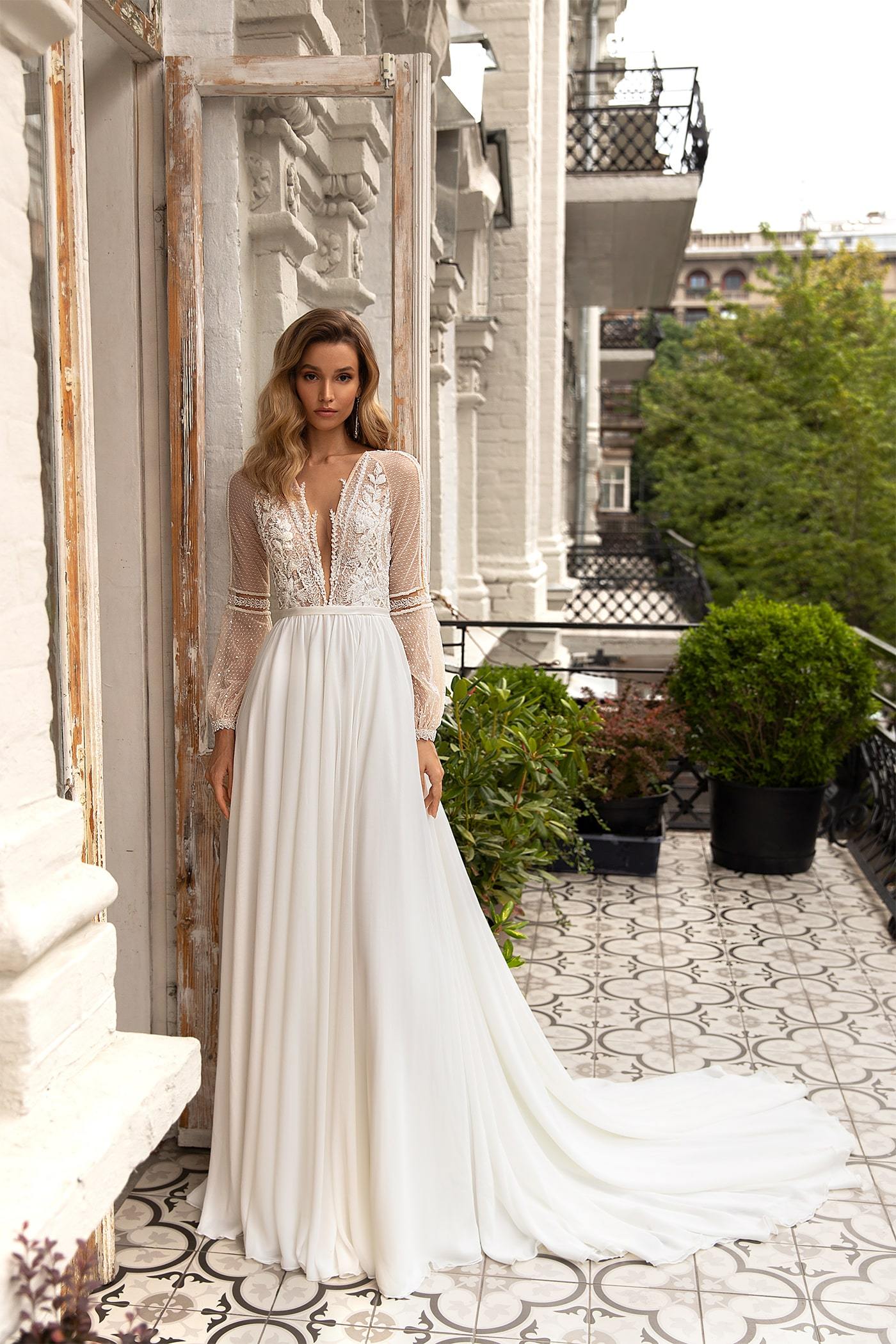 Maya Gown by Ria Tener - Designer Sample Size EU 36