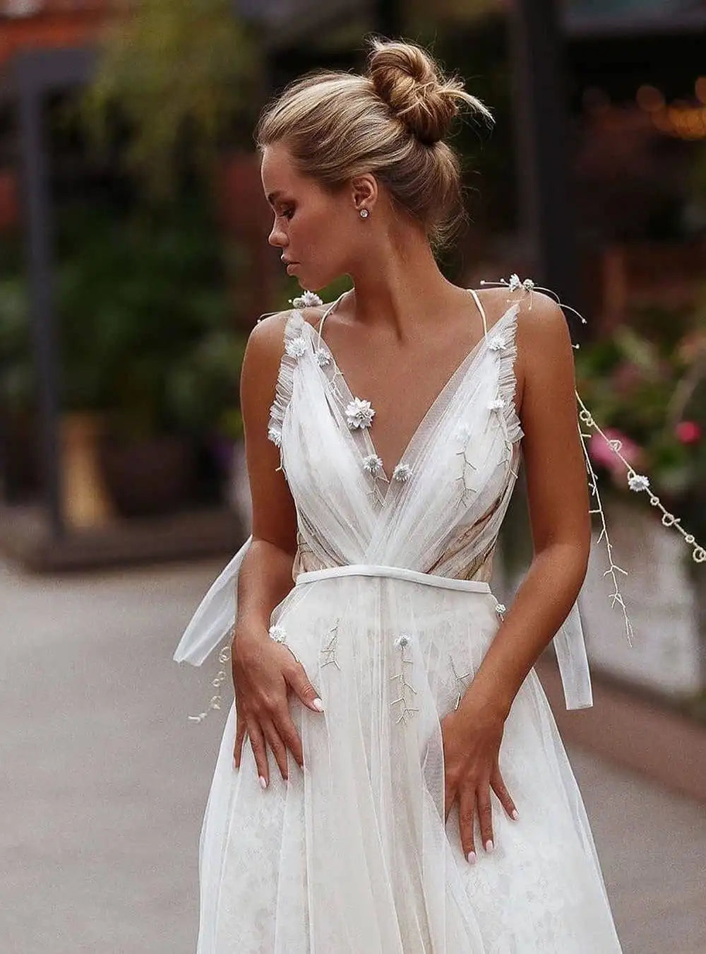 Custom LOFGREIN GOWN by Rara Avis For Chloe 💕